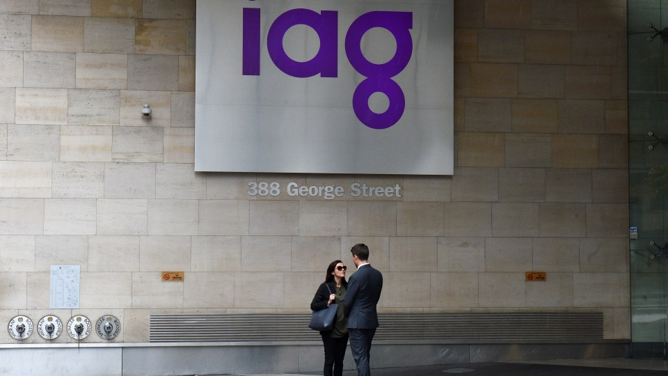 Insurance loyalty discounts