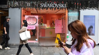 retail Swarovski