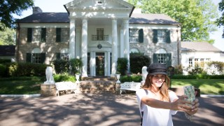 elvis memphis graceland