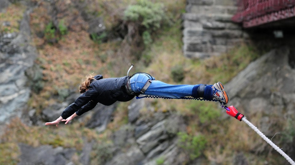 bungee jump Zealand