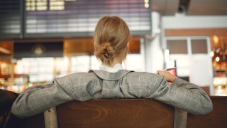 airport passenger behaviour