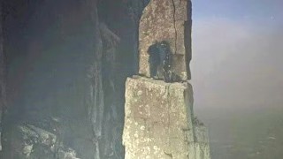 tasmania rescue totem pole