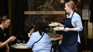 employment cafe waitress