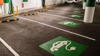 electric vehicle