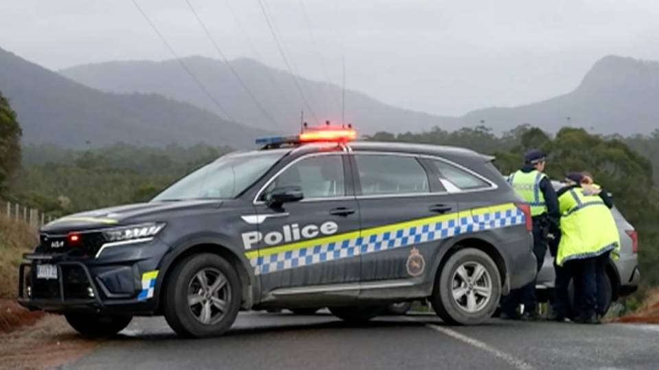 Police officer shooting Tasmania