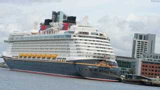 Disney cruise ship